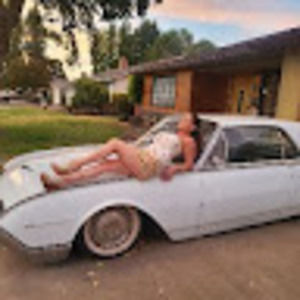 Meet your Posher, Erin